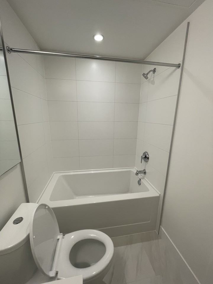 9228 Slopes Mews #302 - Photo 4 of 16