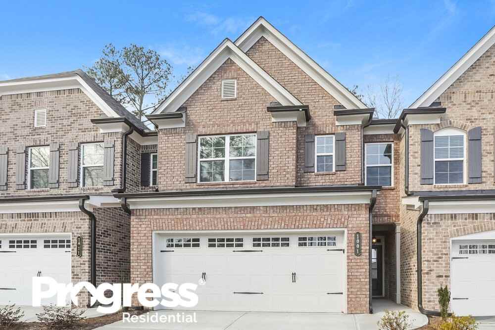 1001 Alder Grove Trce