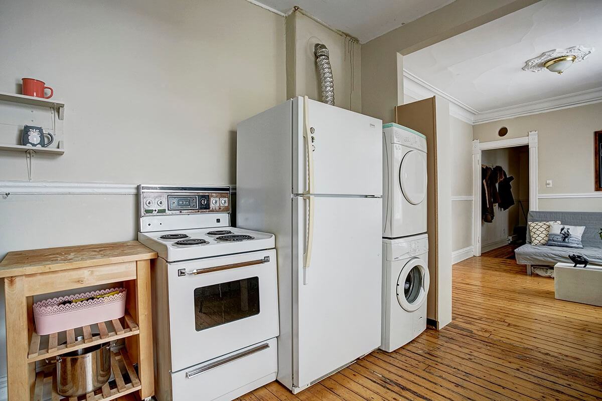 3652 Avenue Coloniale - Photo 3 of 8