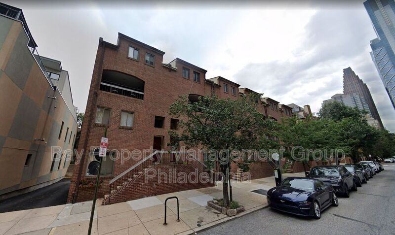 2115 Arch St #B