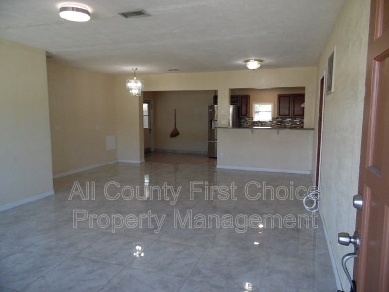 6160 41st Ave N - Photo 2 of 17