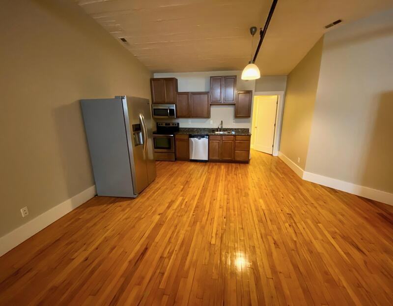 2716 Cherokee St #A - Photo 5 of 26