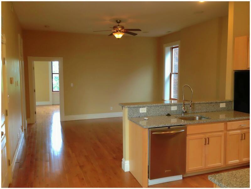 3409 California Ave - Photo 3 of 10