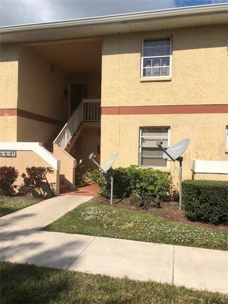 1564 Se Royal Green Cir #104 - Photo 2 of 19
