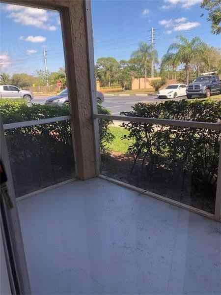 1564 Se Royal Green Cir #104 - Photo 3 of 19