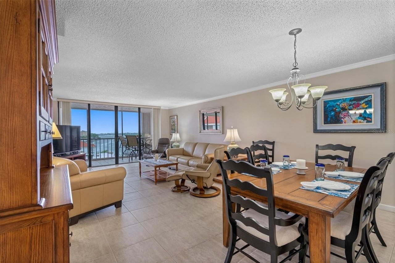 19111 Vista Bay Dr #612 - Photo 3 of 36