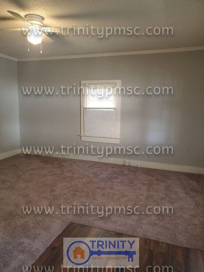 6 Smith St - Photo 3 of 11