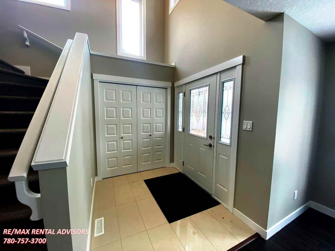 9742 153 St Nw - Photo 2 of 22