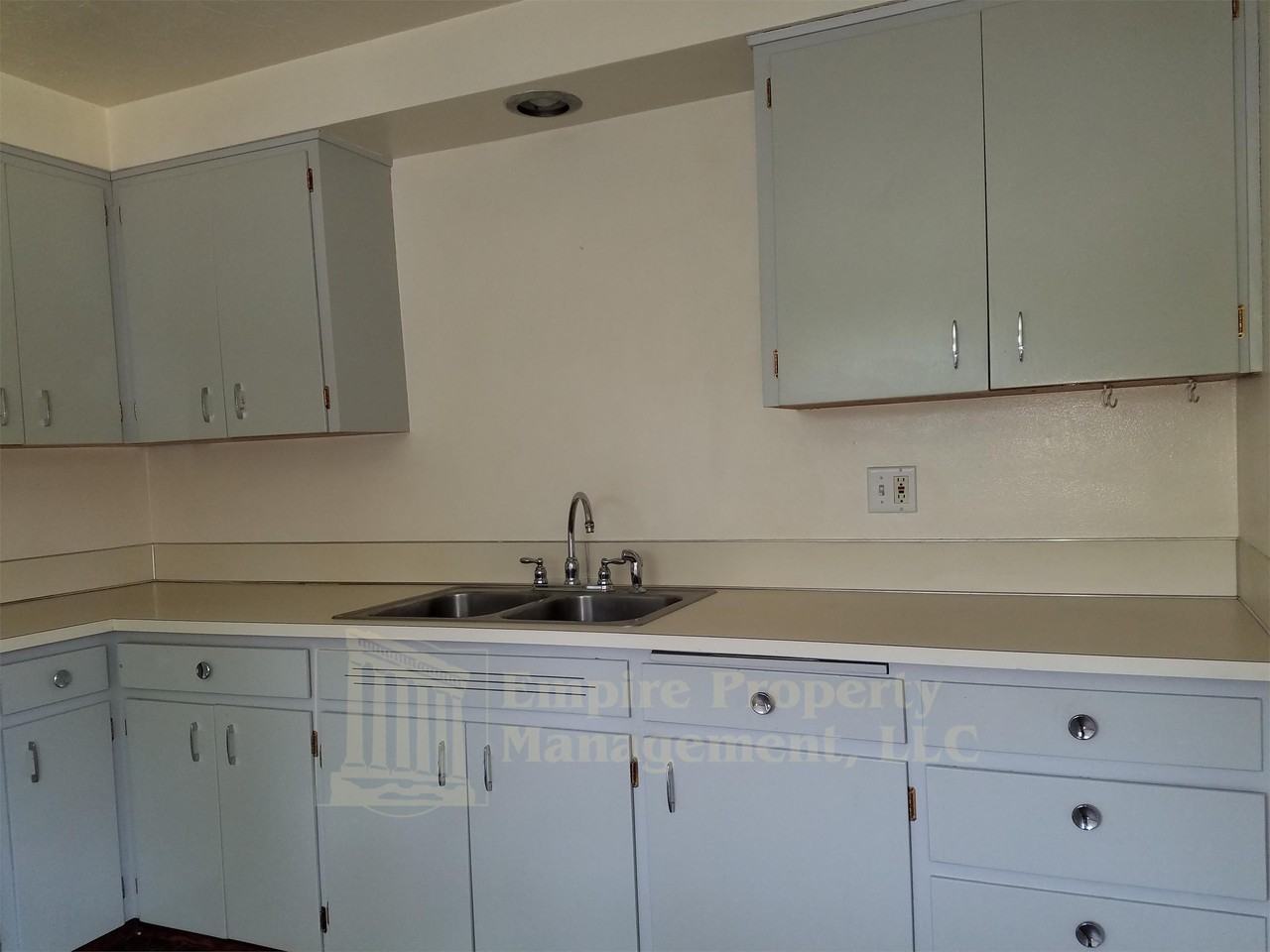 310 W 28th Ave #310K20 - Photo 4 of 11