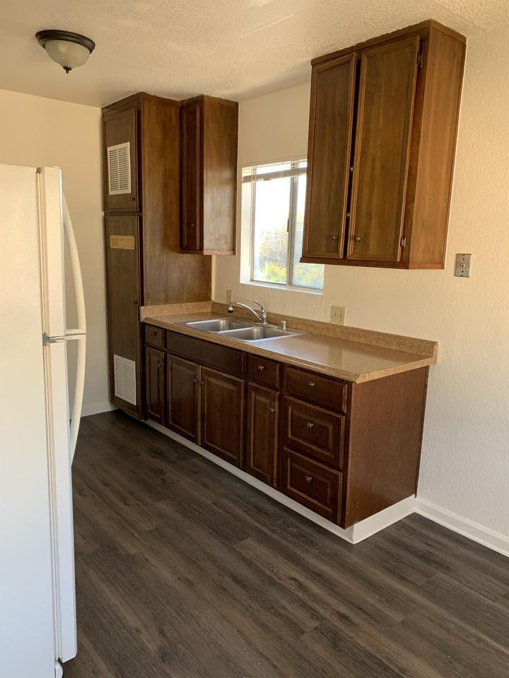 840 Grand Ave #3 - Photo 5 of 14