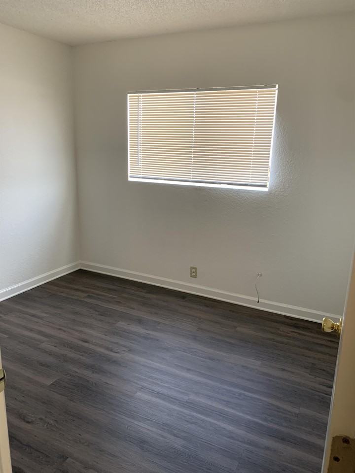 840 Grand Ave #3 - Photo 6 of 14