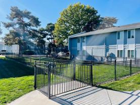 563 S Curtis Rd - Photo 1 of 1