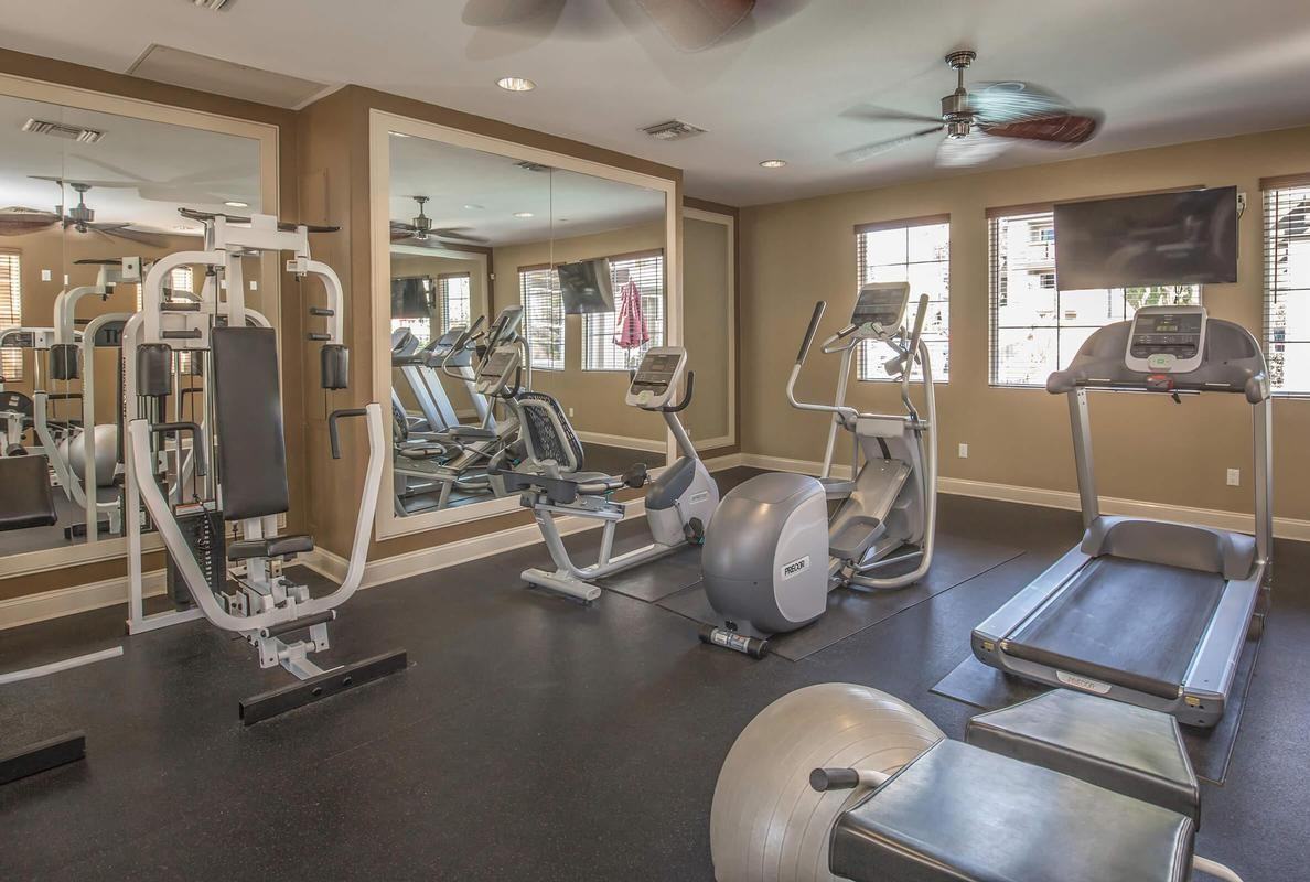 27082 Oneill Dr - Photo 5 of 50