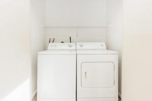 featured image of 27082 Oneill Dr