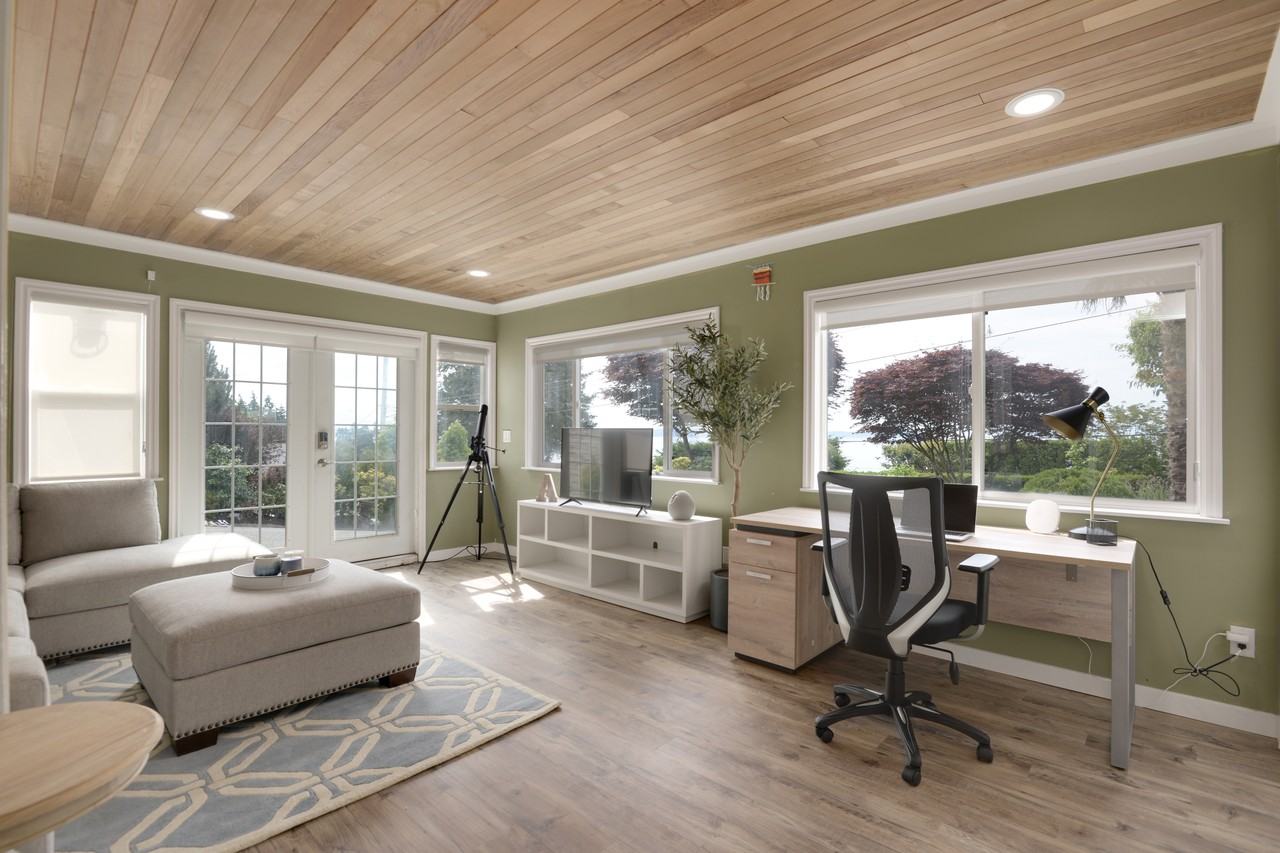 13155 Marine Drive - Photo 7 of 27