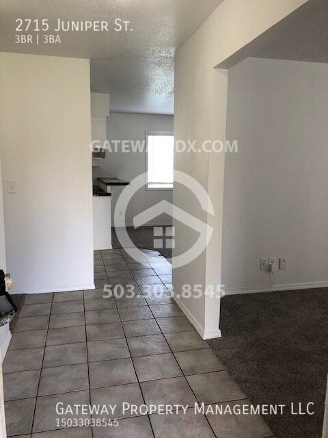 2715 Juniper Street - Photo 6 of 33