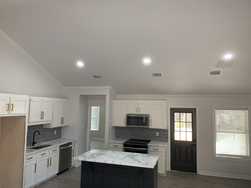 2922 Bobbie St - Photo 2 of 27