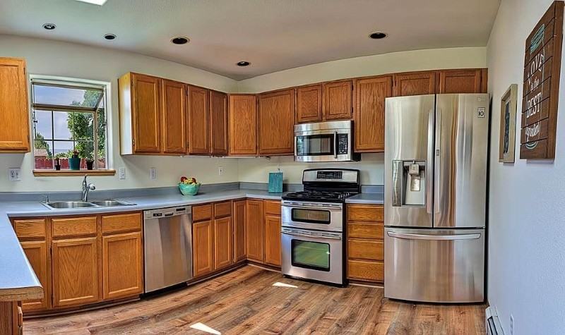 2559 Janece Dr - Photo 5 of 11