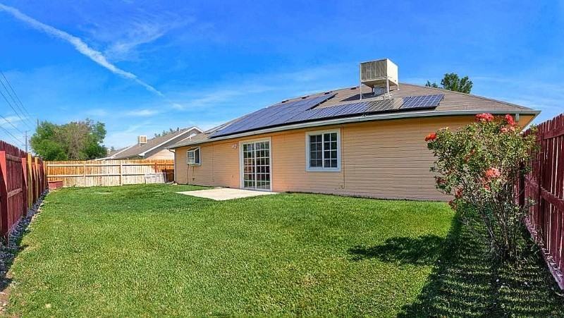 2559 Janece Dr - Photo 6 of 11