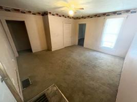 featured image of 1202 1/2 Gomber Ave