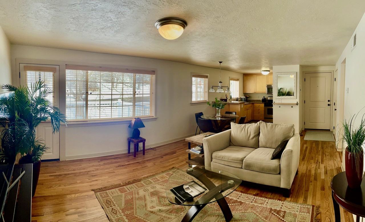 321 W Village Ln #321 - Photo 2 of 12