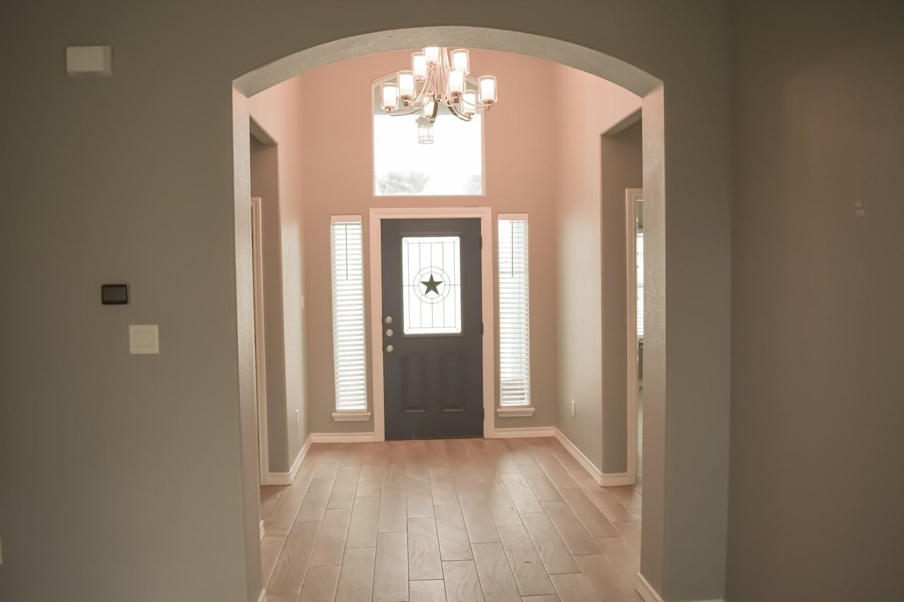 15845 Grenadine Dr - Photo 2 of 50