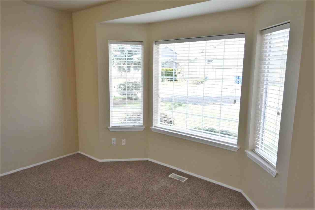 12129 Se 314th Pl - Photo 2 of 14