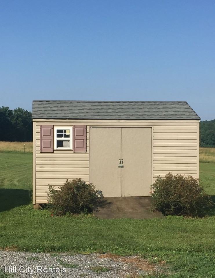 3437 Phelps Rd - Photo 3 of 14