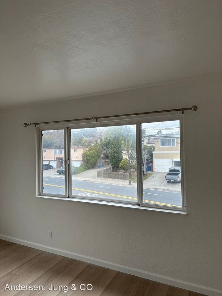 5820 Central Ave - Photo 2 of 17