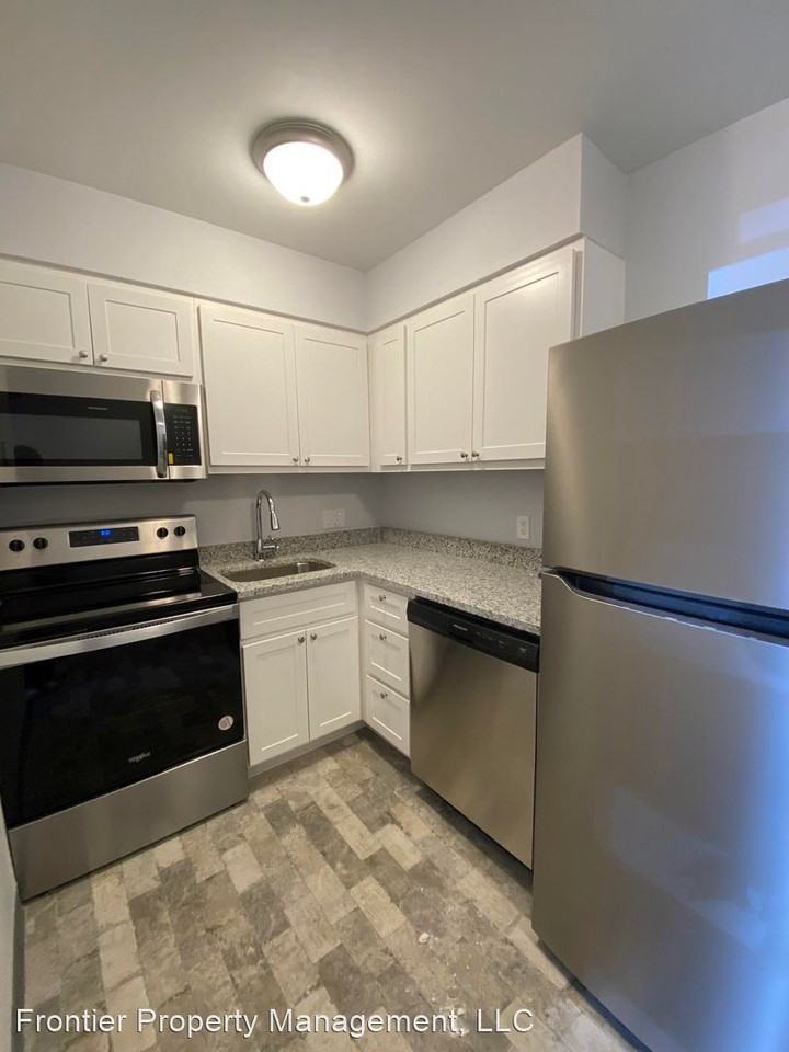 Laclede Forest Dr Apartments in Maplewood, Maplewood, MO 63143 Zumper