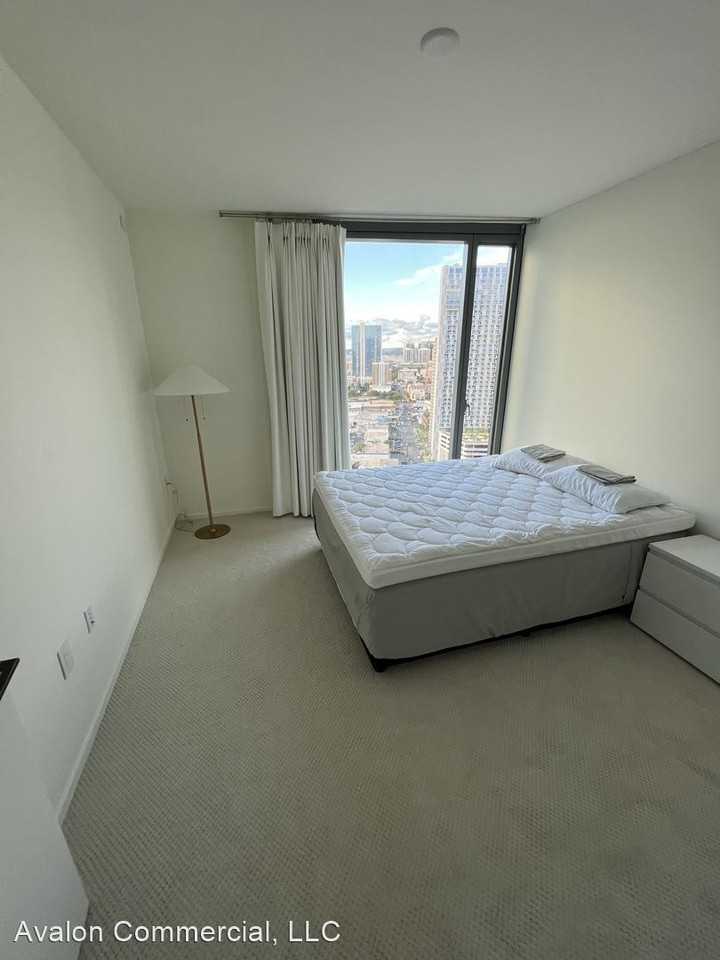 1000 Auahi St. #2413 - Photo 3 of 17