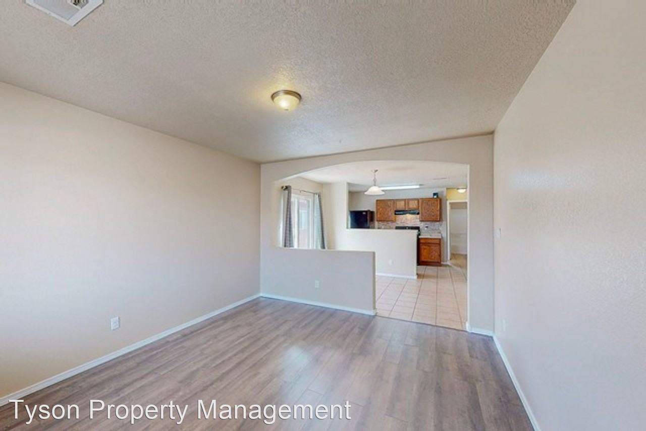 3739 Clear Creek Rd Ne - Photo 2 of 21