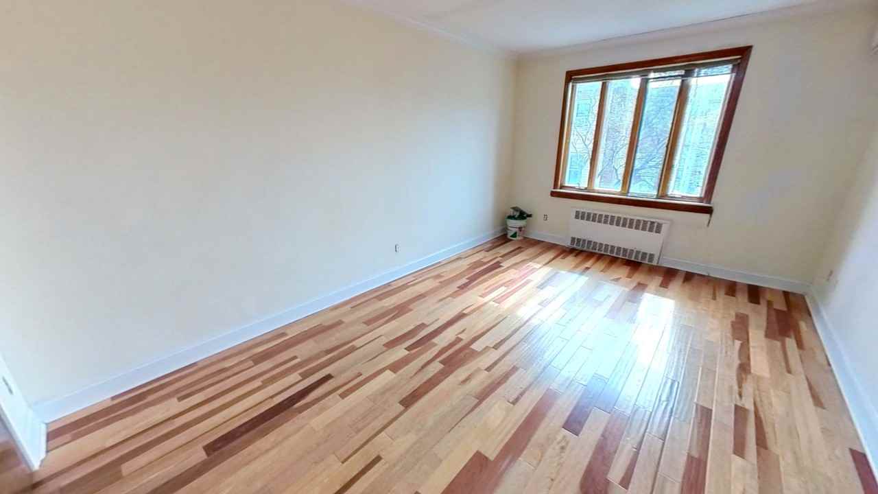 2816 Avenue Y - Photo 2 of 9