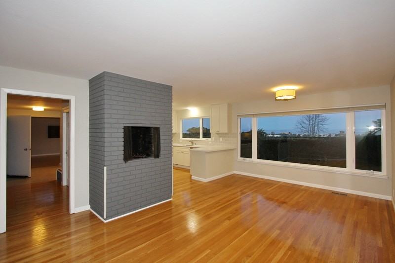 1109 Murchison Dr - Photo 3 of 21