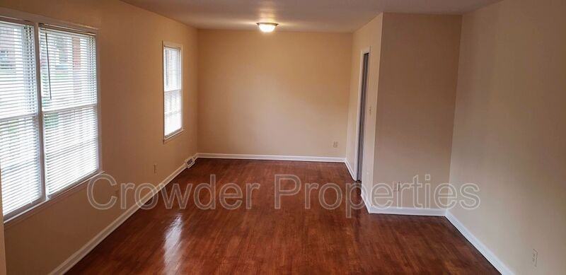 5209 Caravel Ct - Photo 2 of 14