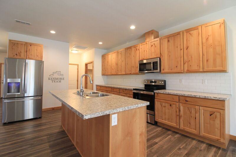 1333 13th St - Photo 2 of 11