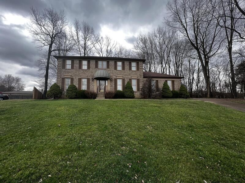 10985 Eagles Cove Dr - Photo 2 of 23