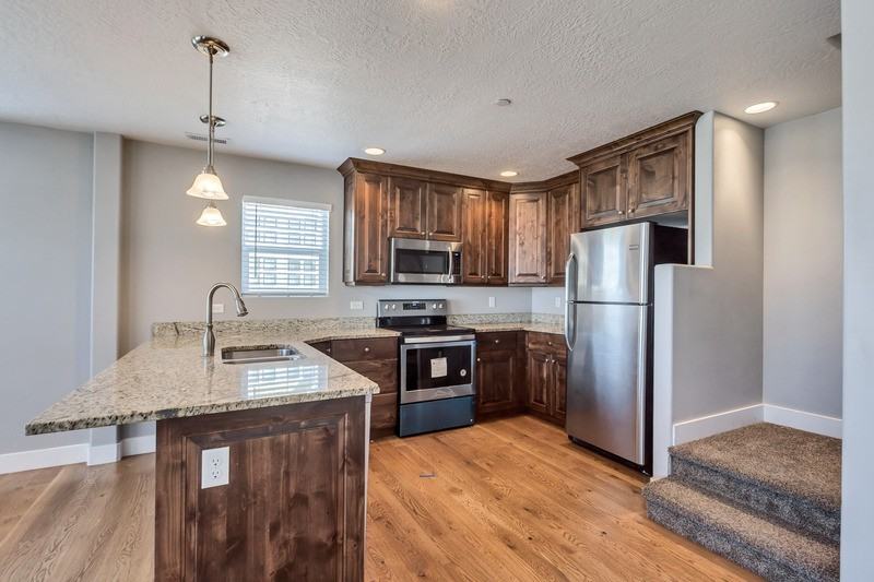 774 Sw #204 - Photo 5 of 12