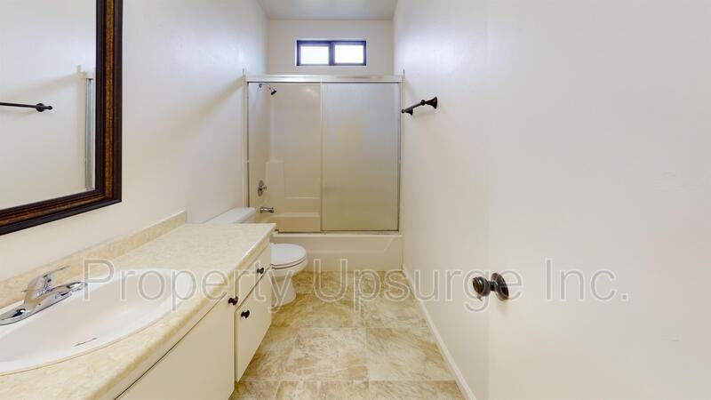 1289 Bundy Ct - Photo 3 of 11