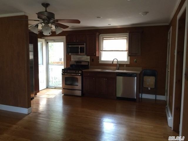 43 Totten Pl - Photo 3 of 8