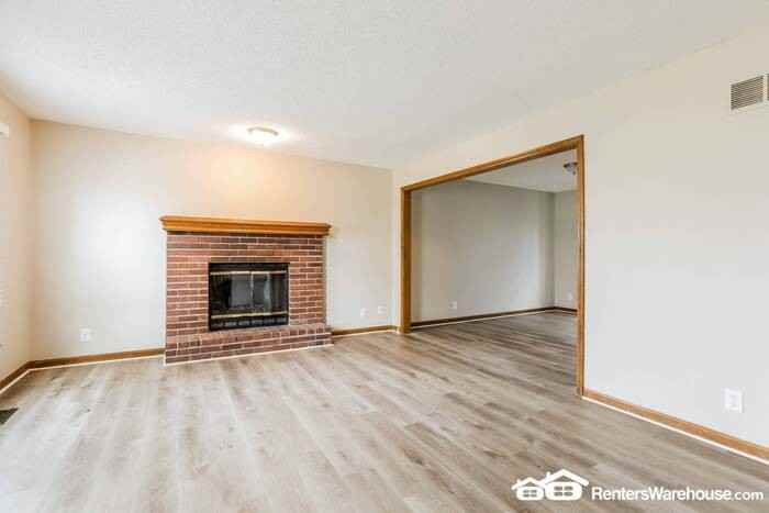 3823 Ne Beechwood Dr - Photo 3 of 18