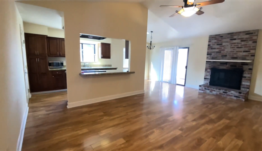 19261 Benedict Dr - Photo 2 of 12