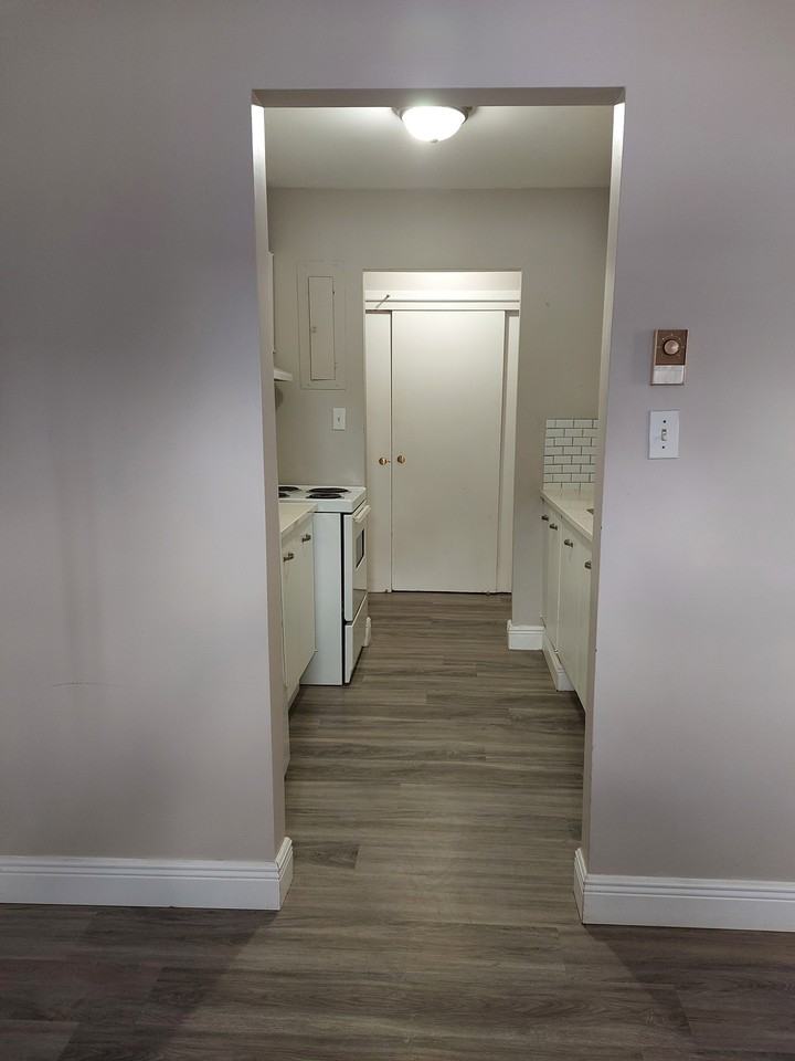 6119 Valley Way #11 - Photo 2 of 12