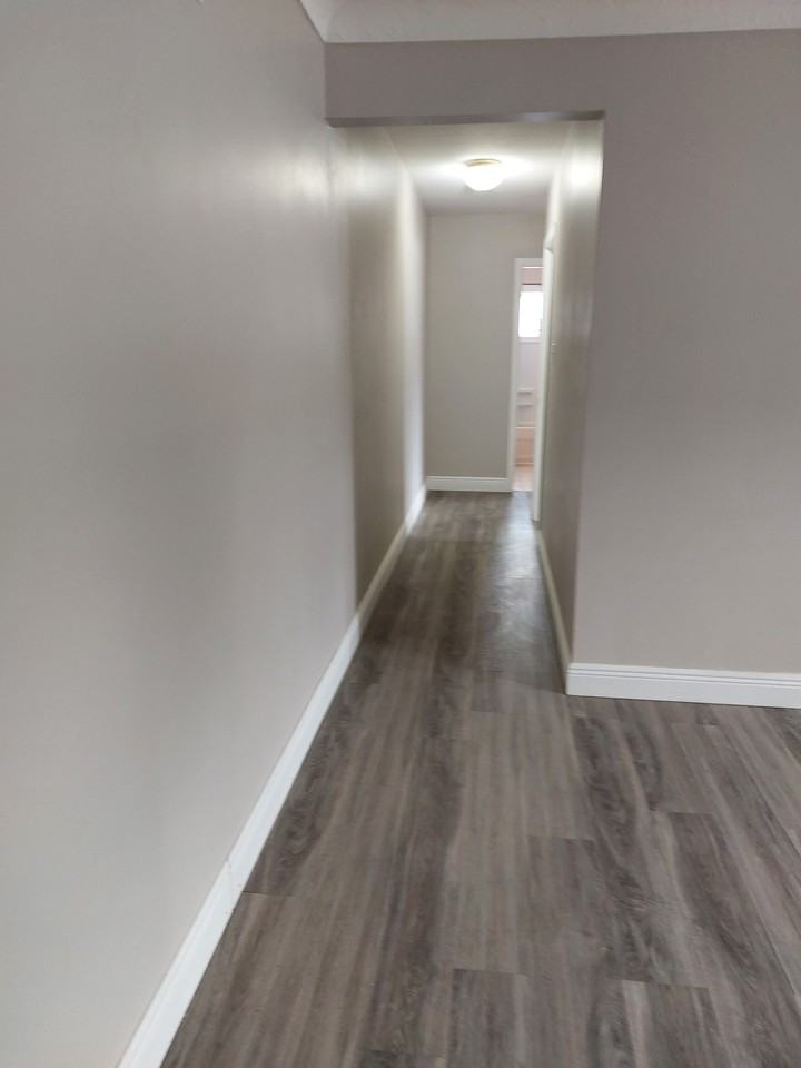 6119 Valley Way #11 - Photo 3 of 12
