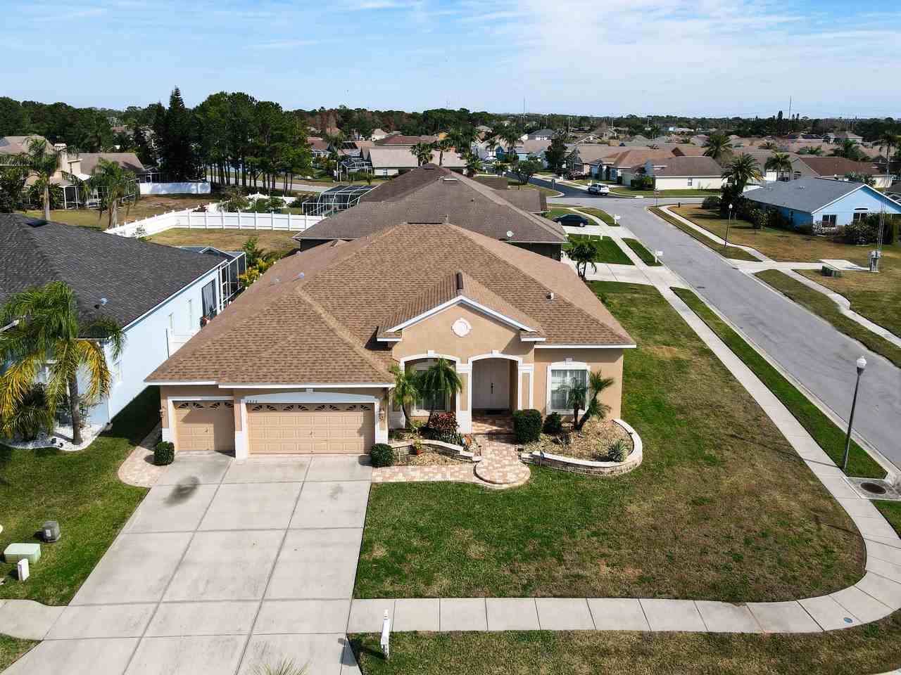 2516 Wood Pointe Dr - Photo 2 of 34