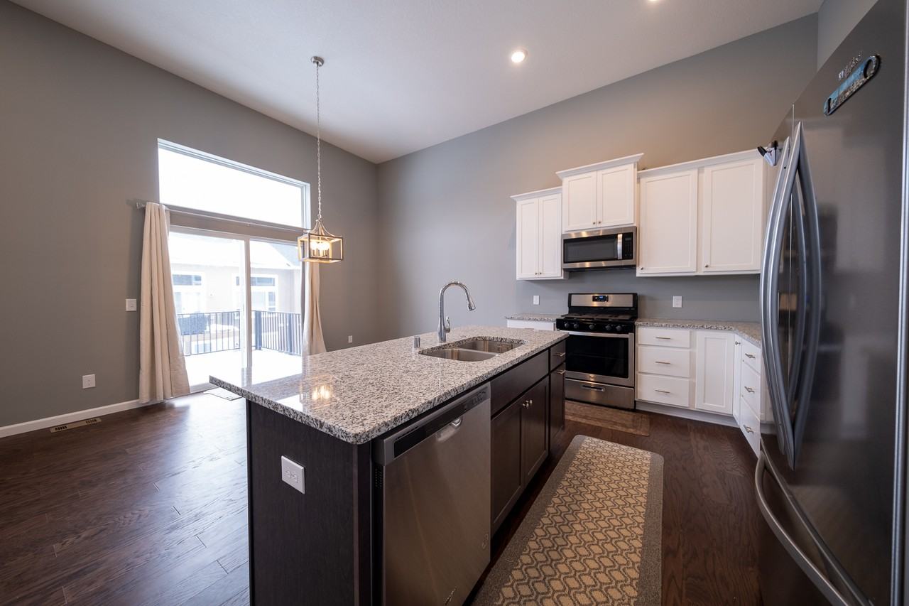 13419 Bronze Pkwy #1 - Photo 5 of 27