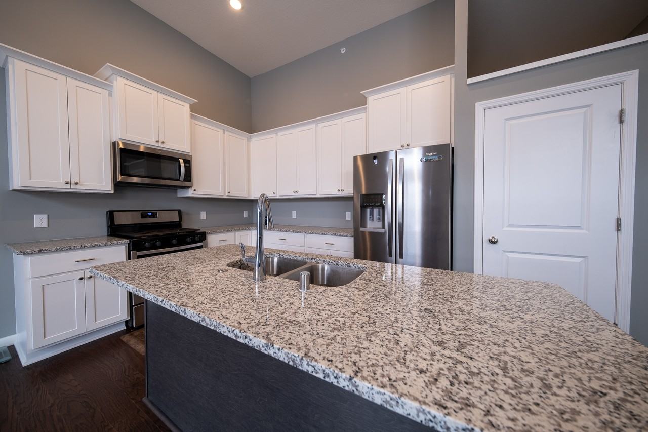 13419 Bronze Pkwy #1 - Photo 6 of 27