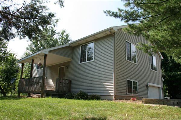 7943 48th Ave - Photo 2 of 9