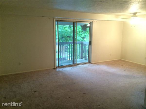 Hunting Ridge - Photo 2 of 9