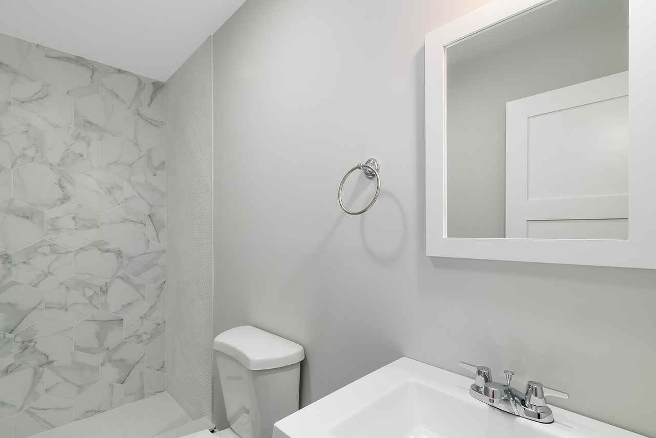 477 Meridian St #3 - Photo 4 of 7